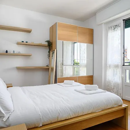 Inganni Charme Apartment Milan Exterior photo